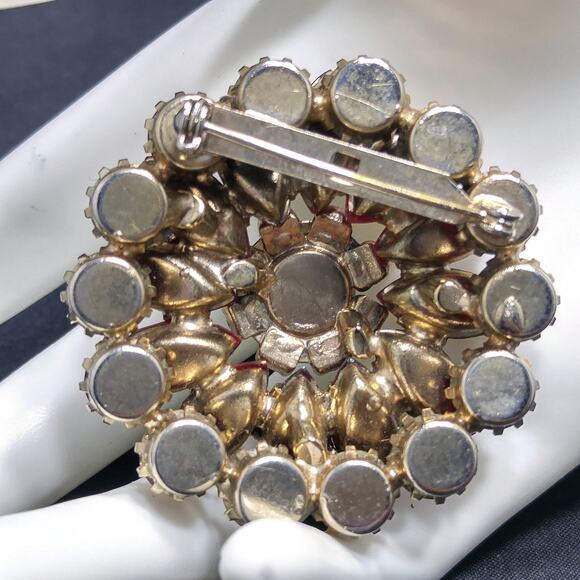 Vintage Red Rhinestone Floral Brooch, Aurora Borealis, 1960s, 1 7/8 Inches - Picture 9 of 15